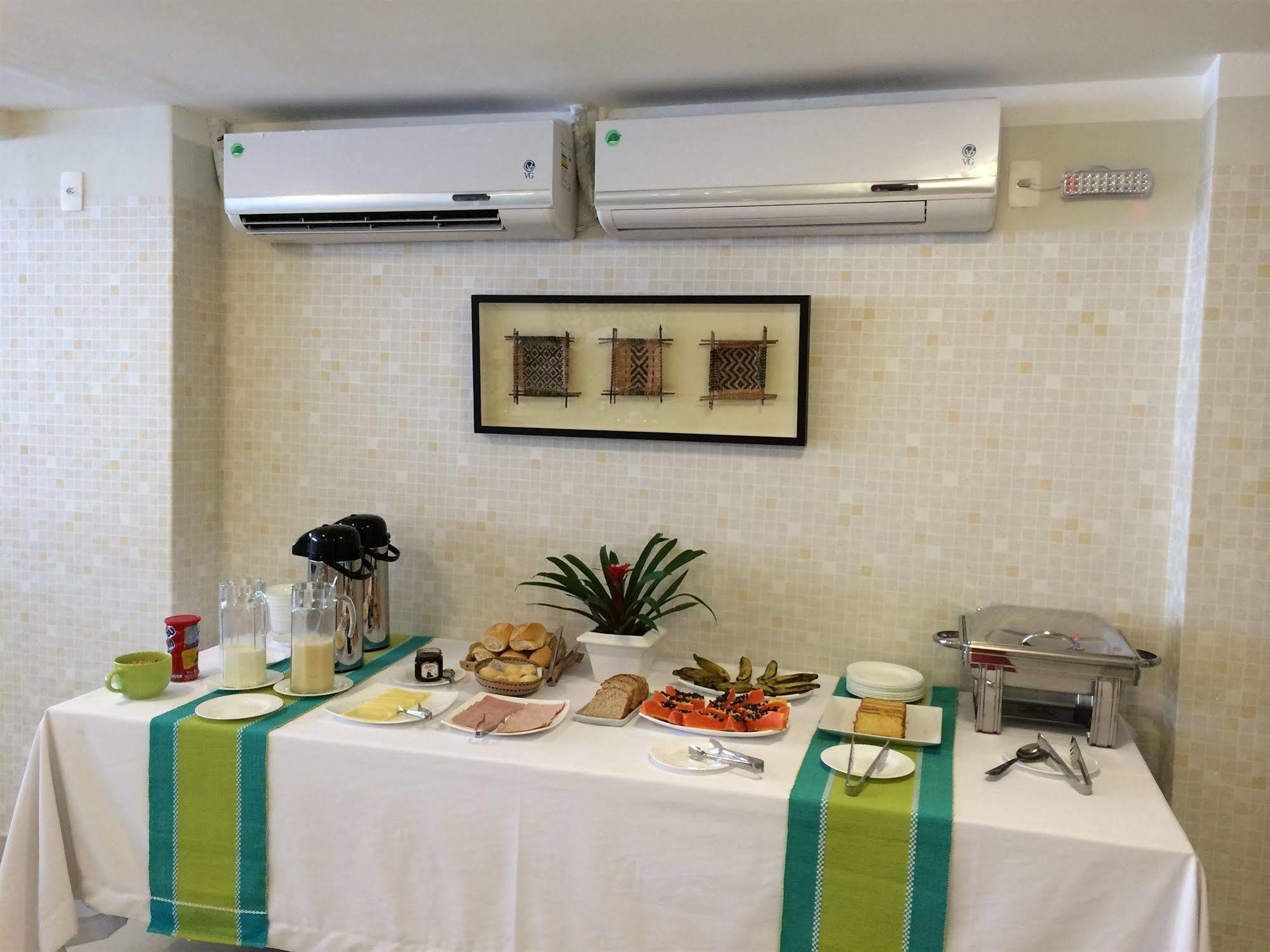 Oyo Ecosuites Hotel Manaus Buitenkant foto