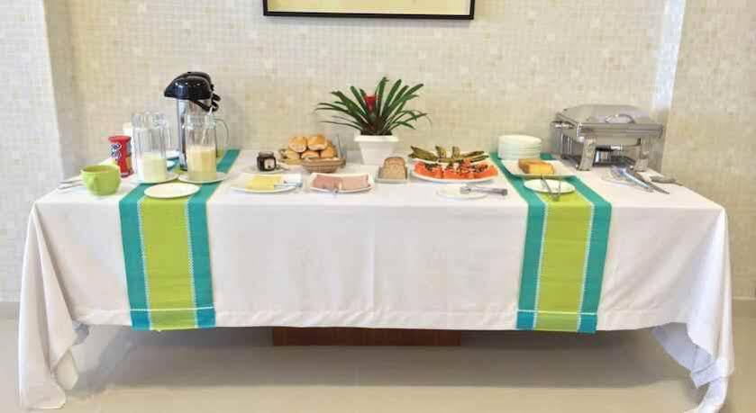 Oyo Ecosuites Hotel Manaus Buitenkant foto